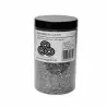 Zuschlagstoff New Green 2-4mm in einem Plastikgefäß
